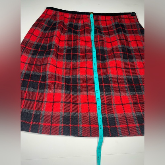 Y2K Red Plaid Mini Skirt Tartan Liz Claiborne Wool Skirt - Picture 11 of 12
